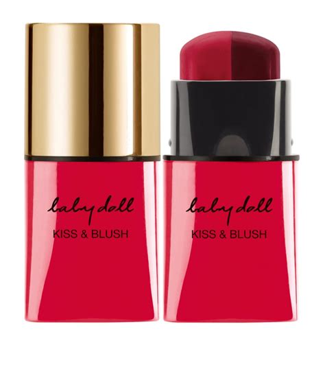 ysl kiss and blush 10